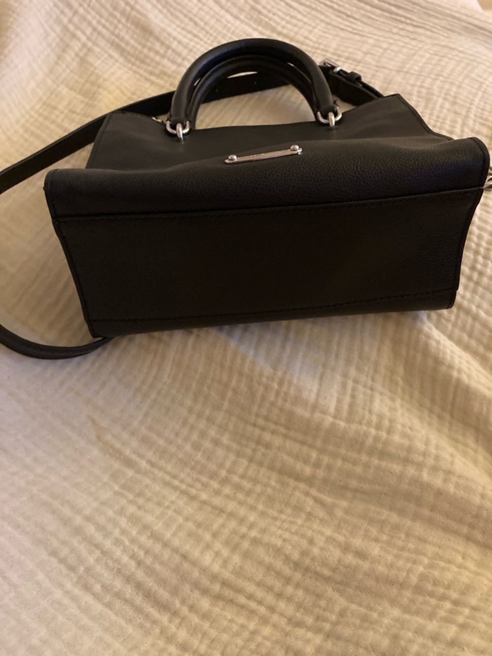 Rebecca Minkoff Amour Mini
Tote Black Leather Crossbody - Picture 13 of 14
